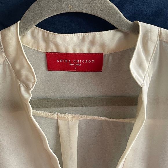Akira Label Creamish White Blouse - Picture 6 of 7